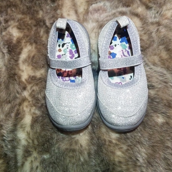 Girl's Garanimals Silver Sparkle Mary Jane - Picture 2 of 4